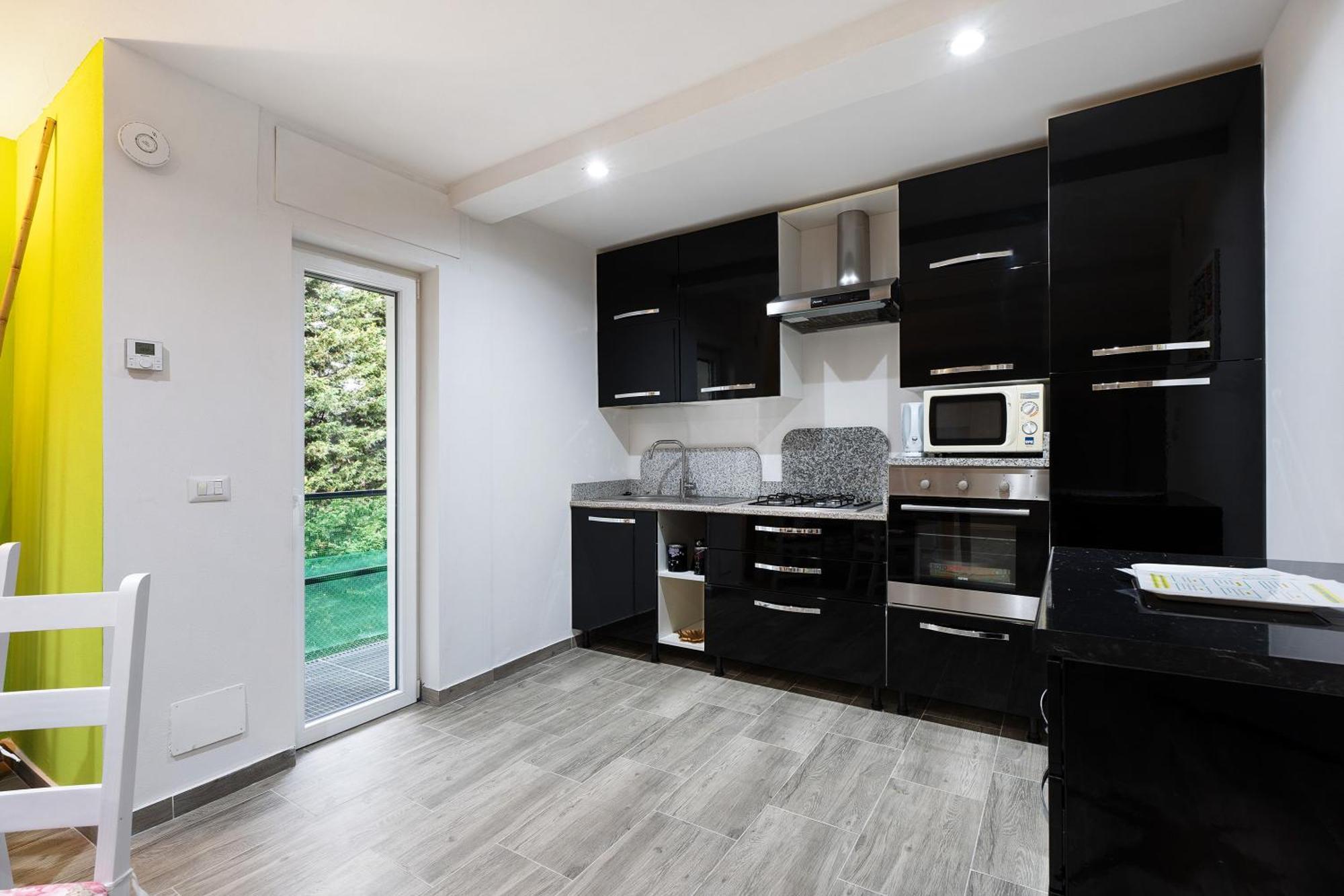 Sweet Home Apartments Bambu Arona Esterno foto